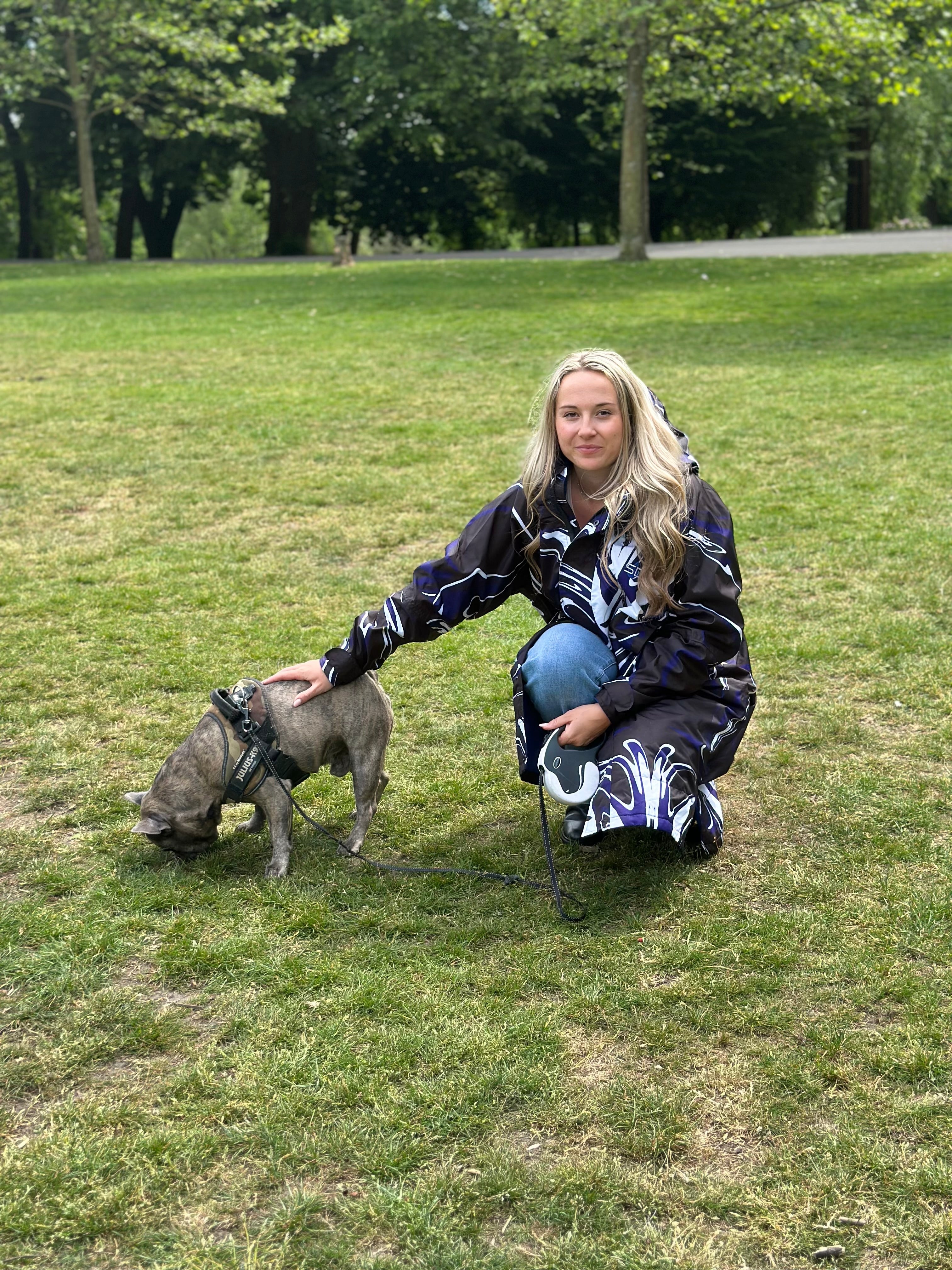 Women’s Waterproof Changing Robe – Stay Dry SwirlLite Edition Blue StayDry Coats