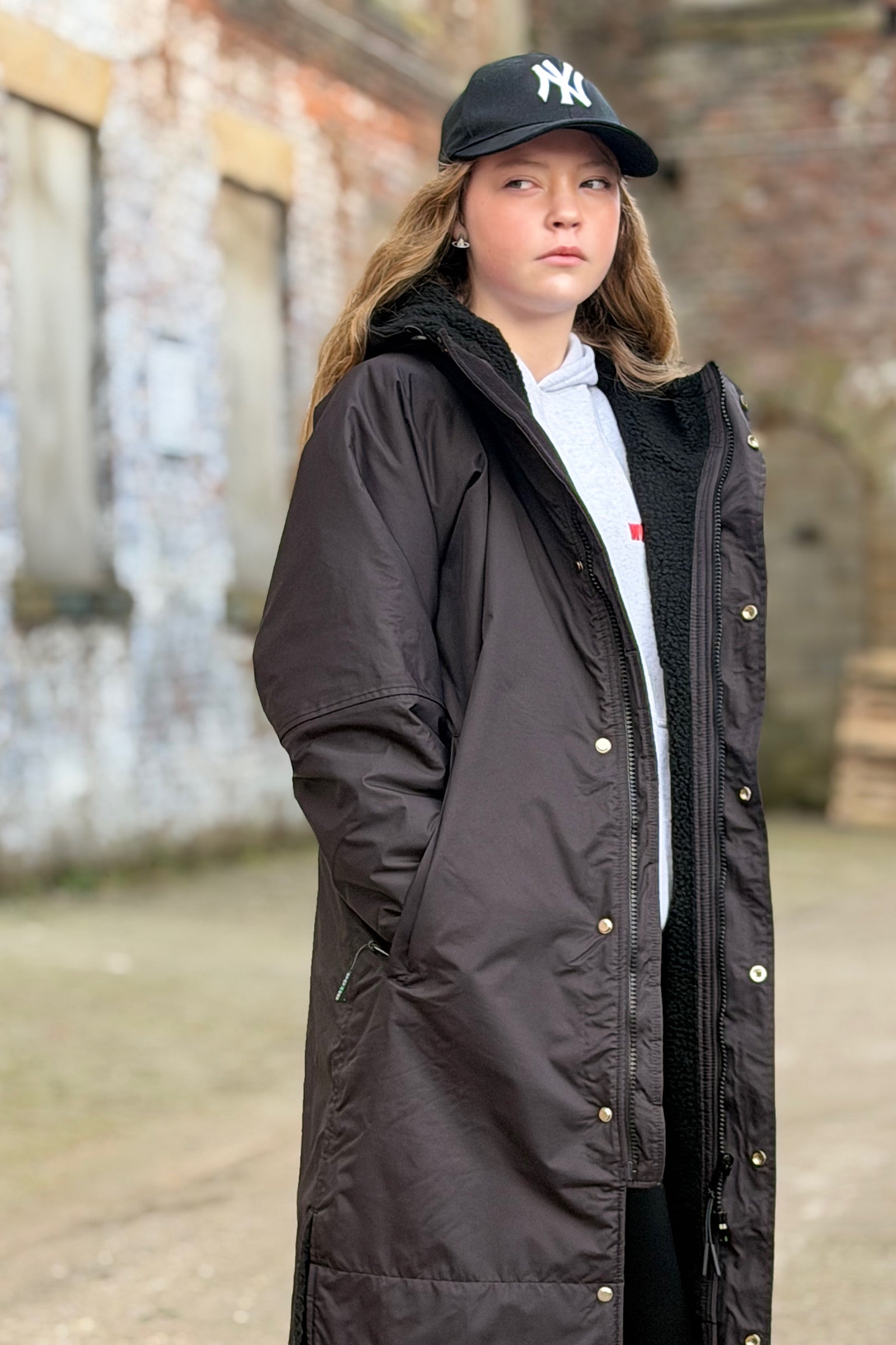 Streetwear Stay Dry Robe Coat – Stylish, Waterproof & Ready StayDry Coats