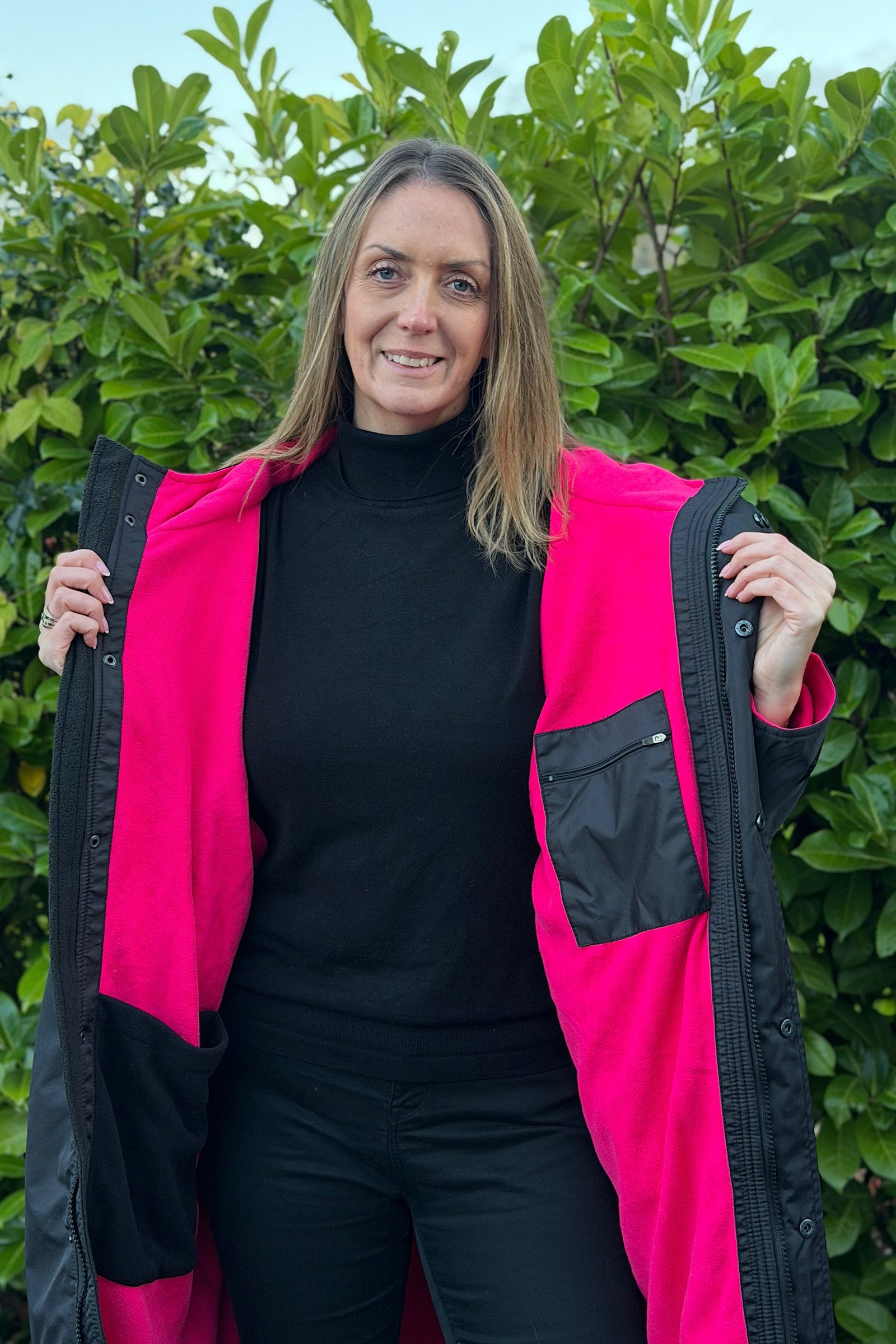 Women's Lightweight Dog walking Coat- Stay Dry Black-Pink Fleece StayDry Coats