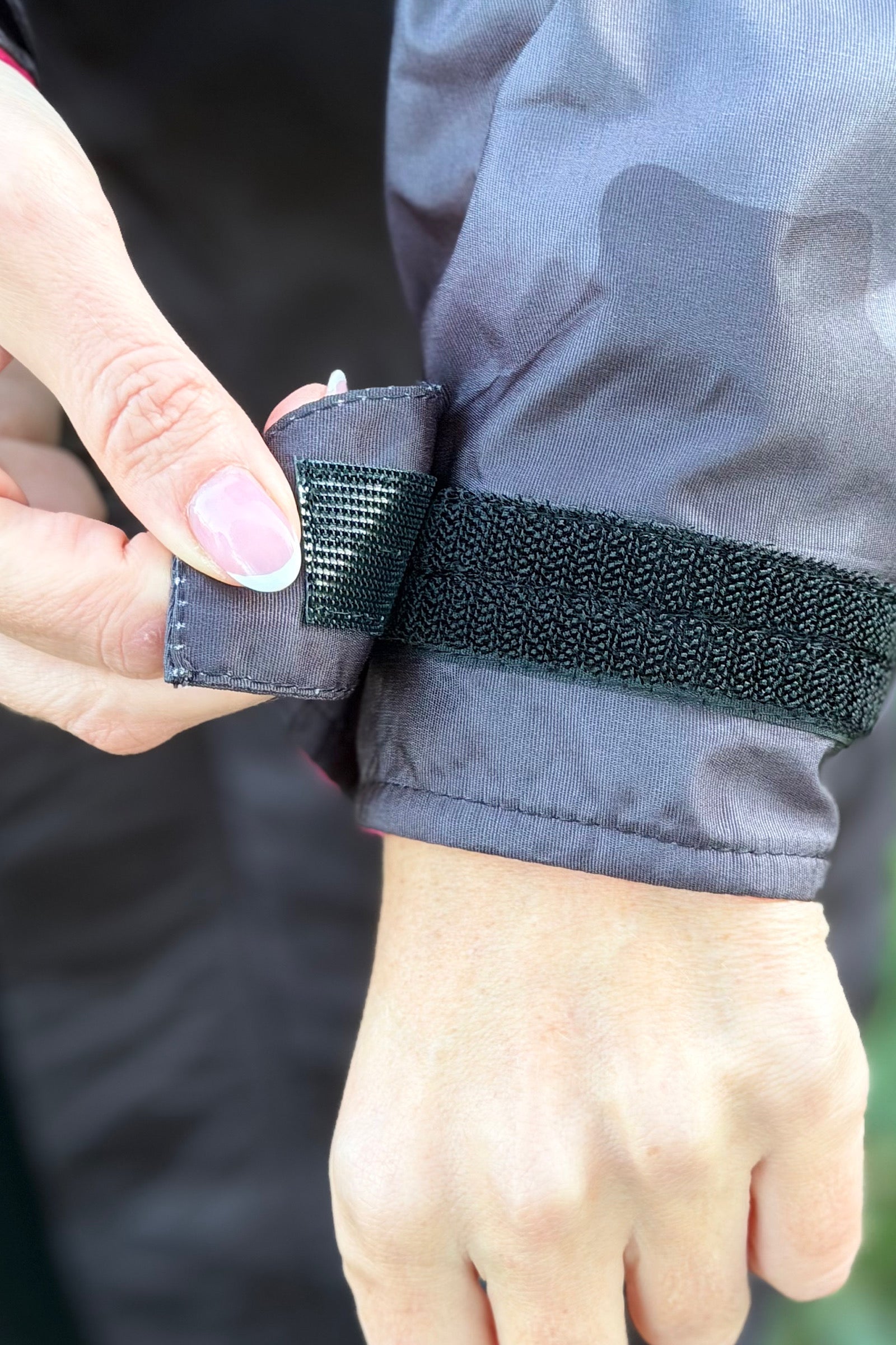 Women's Lightweight Dog walking Coat- Stay Dry Camo Graphite-Pink Fleece StayDry Coats