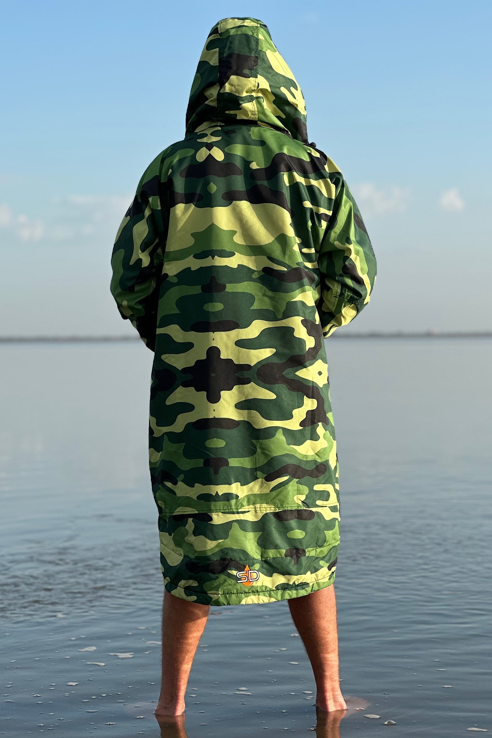Men’s Changing Robe- Stay Dry, Superior Quality and Waterproof. Stay Dry Coats