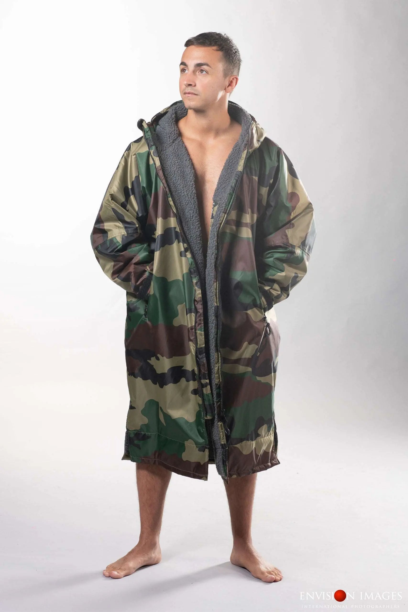 Mens StayDry Elite Waterproof Changing Robe